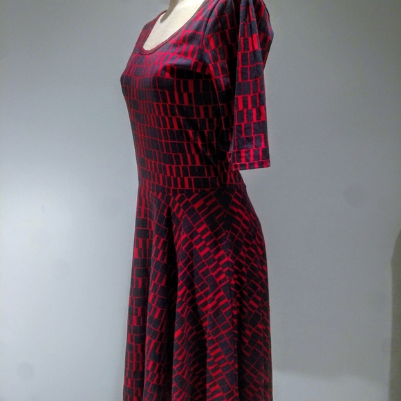 LuLaRoe Dress *FINAL SALE!! $25** - Picture 3 of 4